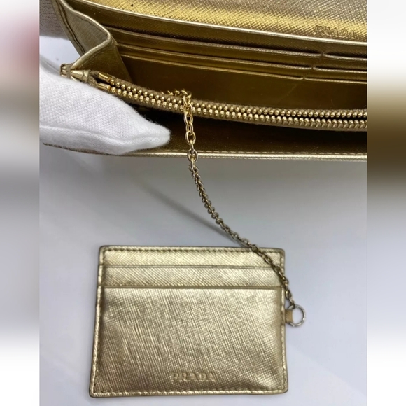 ⭐️Golden Prada - Picture 9 of 11